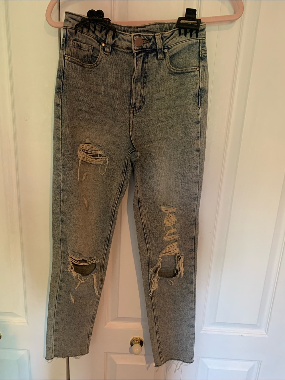 NOBO High-Rise Distressed Jeans - Light blue